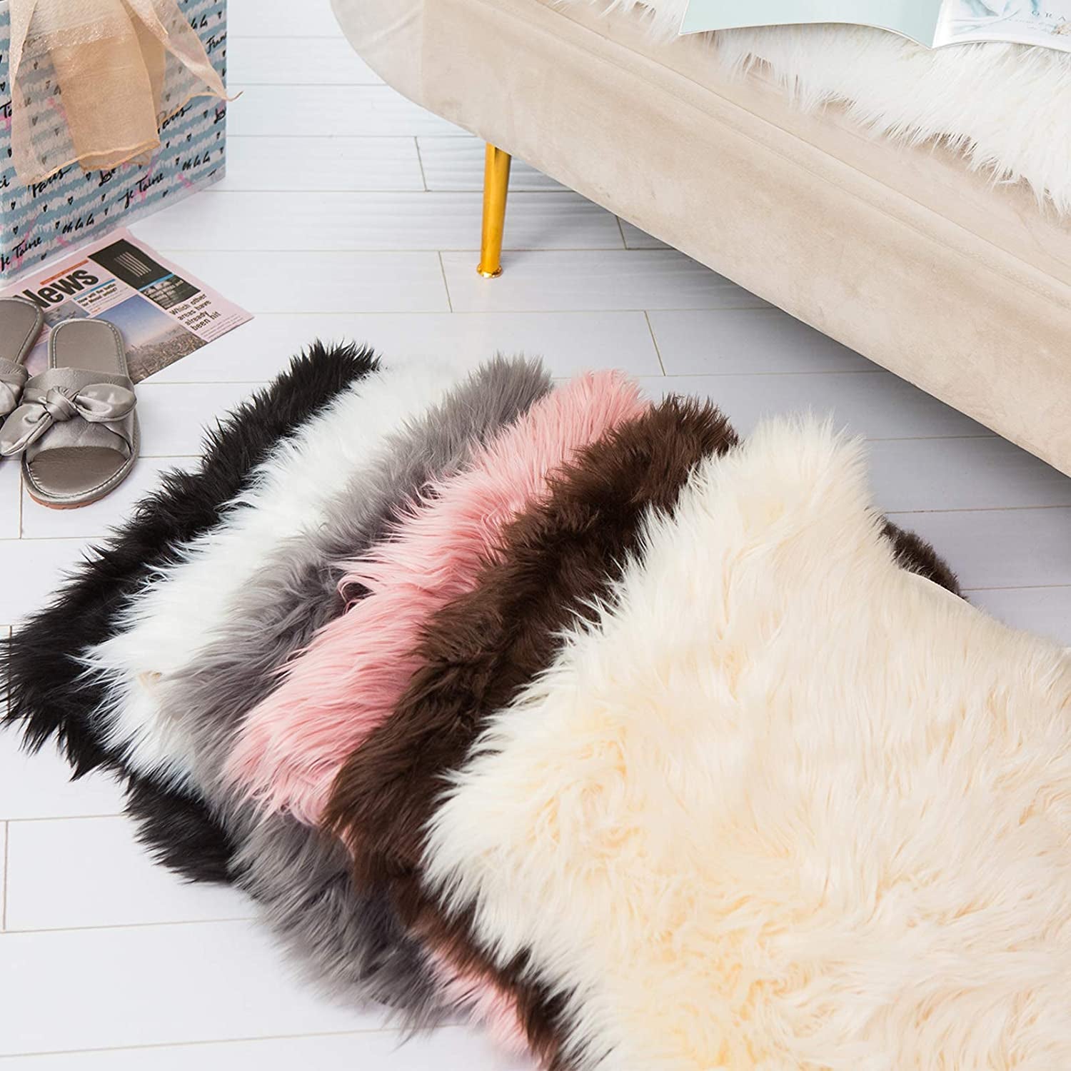 Faux Sheepskin Fur Area Rug Black, 2X3 Feet, 4 Pack, Fluffy Soft Fuzzy Plush Shaggy Carpet Throw Rug for Indoor Floor, Sofa, Chair, Bedroom, Living Room, Home Decoration